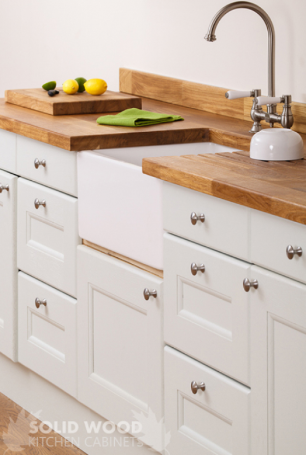 Meja Kerja Dapur dengan Sentuhan Vintage